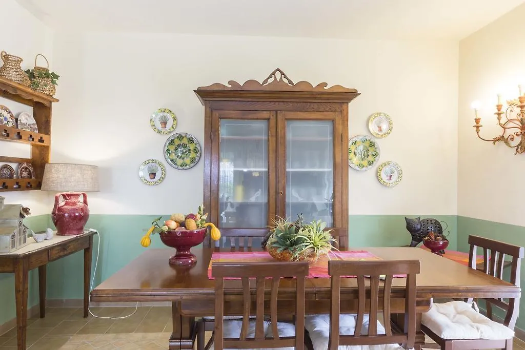 Prázdninový dům Villa Monserrato - Goelba Porto Azzurro
